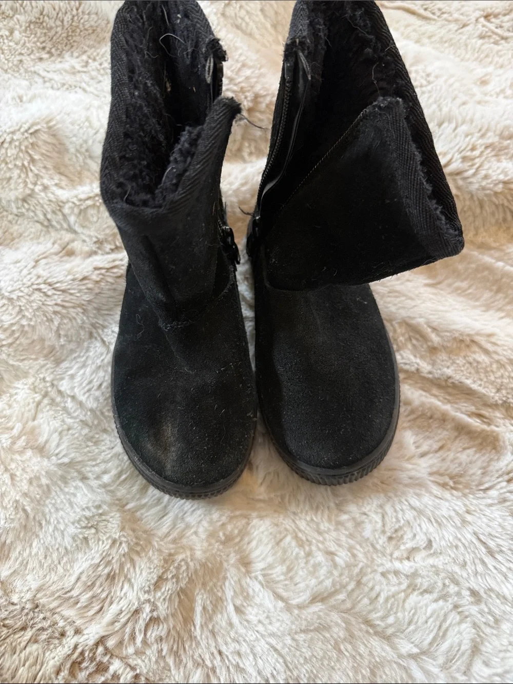 Cat & Jack  Black Suede girls’ boots size 8